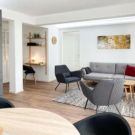 Sonnenseite Parkliebe, App 04 *